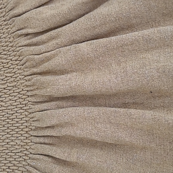 ANTHROPOLOGIE KNITTED & KNOTTED Sweater Size S Golden Tan  Babydoll Smocked - Picture 10 of 10